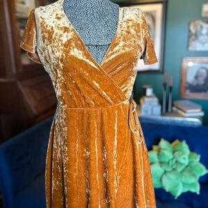 love, Fire short Velvet Wrap Midi Dress in Gold